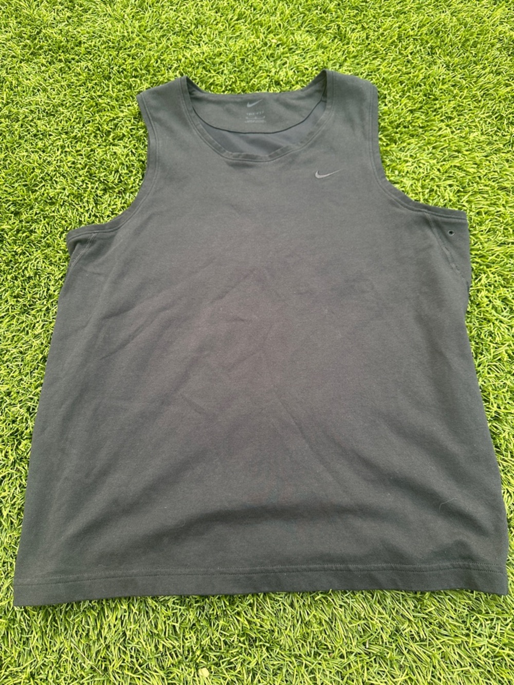 Nike Dri-Fit Black Tank Top Men’s Size M Athletic Workout Shirt